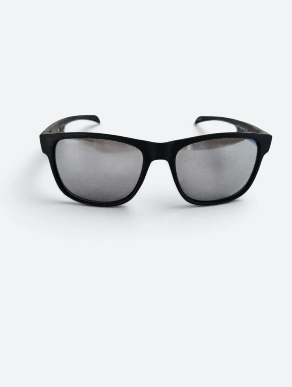 Foster Grant Rambler Wayfarer Square Frame Black Scratch Resistant Sunglasses